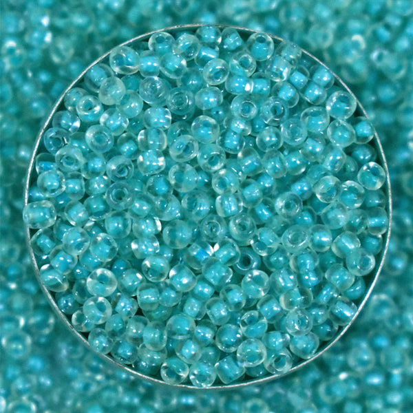 10/0 Seed Beads in Sky Blue 