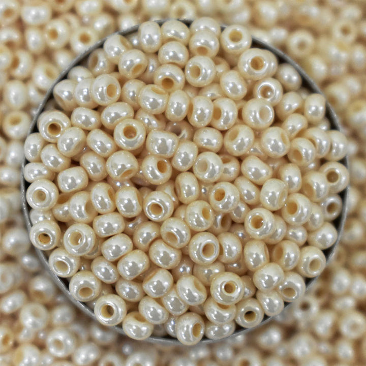 8/0 Seed Beads in Cream Color