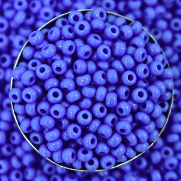 8/0 Seed Beads in Bluish Violet Color