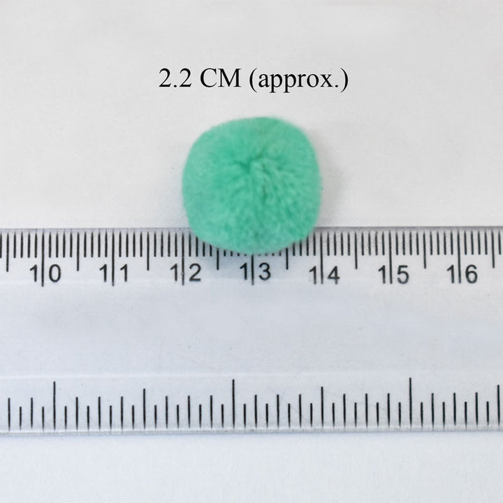  Small Pom poms