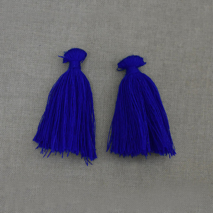  Small Tassels