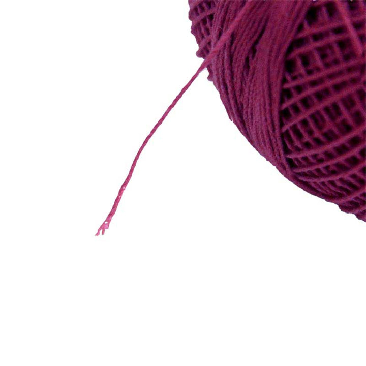  Magenta color crochet cotton wholesale 