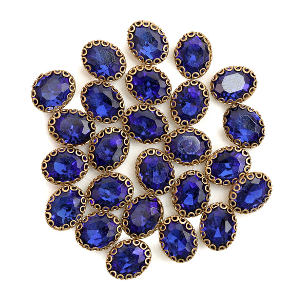 25 Pieces, Sapphire Blue Color Sew on Glass Crystal Stone