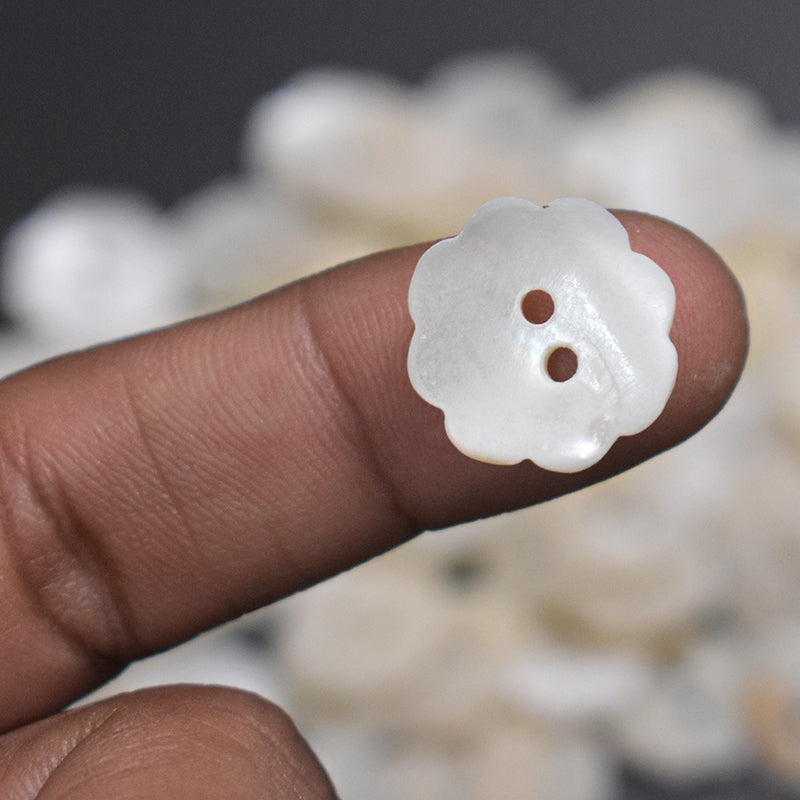 Buy Flower Shape Shell Buttons online at best prices ...