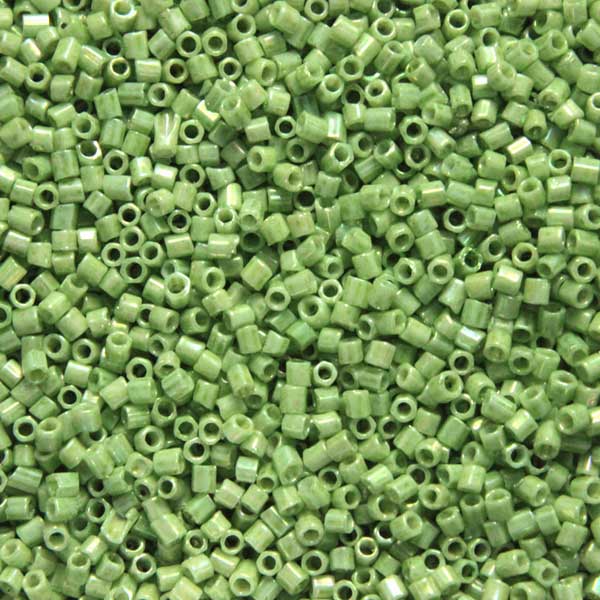 15/0 Cut Cylinder Beads