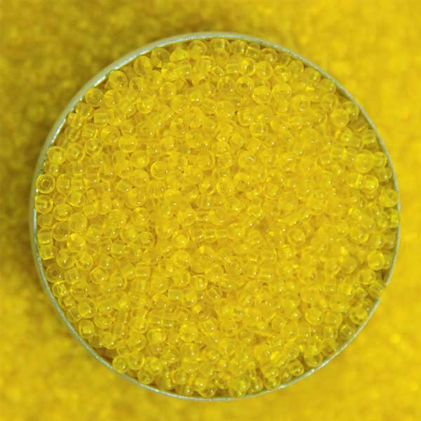 Seed Beads in Yellow 