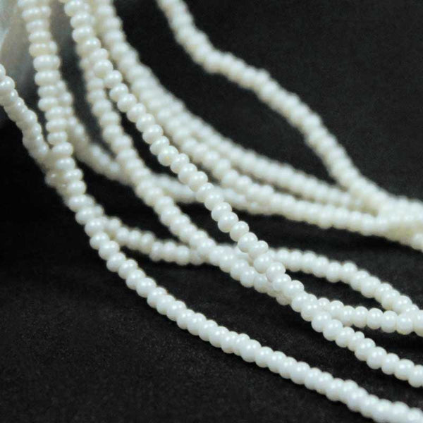 EMBSBS5080 (15/0 Miyuki White Color Seed Beads Strings)