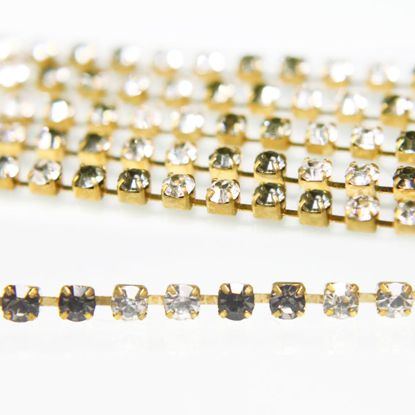 EMB1156 (Twin Crystal repeated in Grey & Silver Colour Cup Chain)