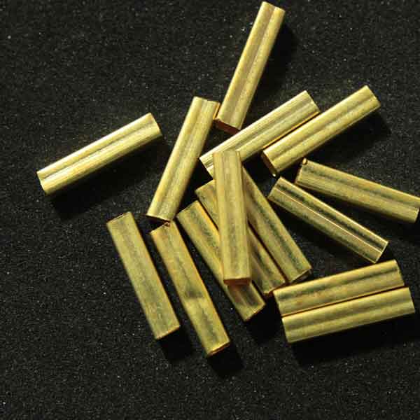 EMB1214 (Gold Square Metal Pipe Beads)