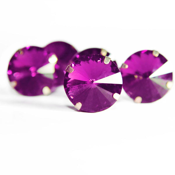 18mm rivoli stone in brass catcher