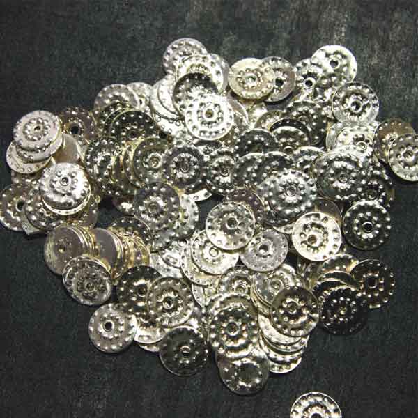 EMB1390 (Round Metal Sequins)