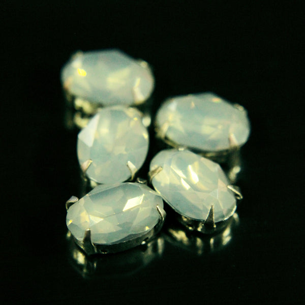 Oval shape stones