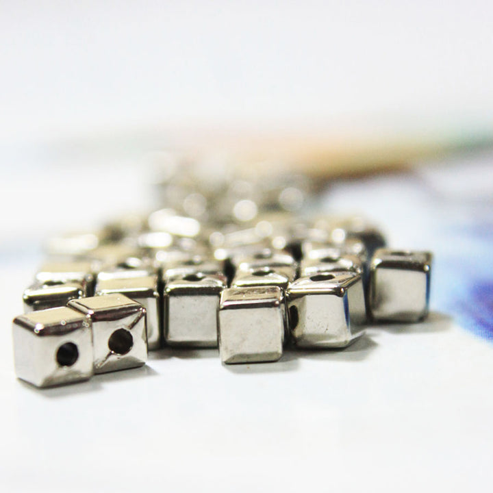 buy studs at wholesale prices