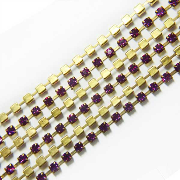 EMB696 (Amethyst Colour Chaton Chain)