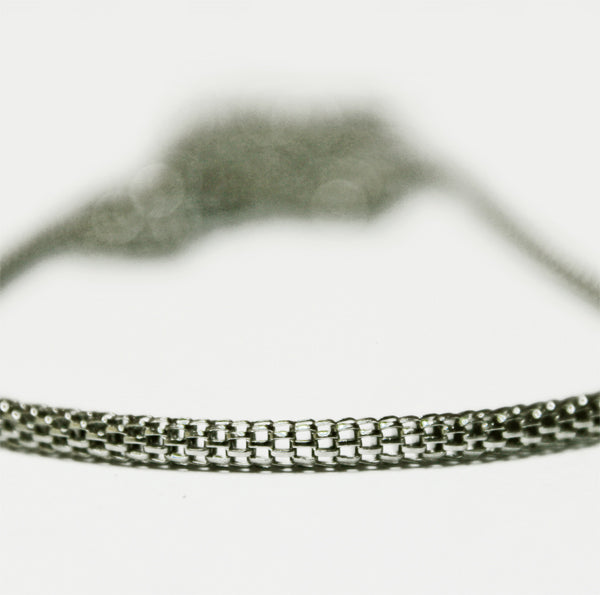 EMB753 (Metal Round Shape Silver Color Chain)